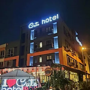 Hotel Cute Hotel&dorms